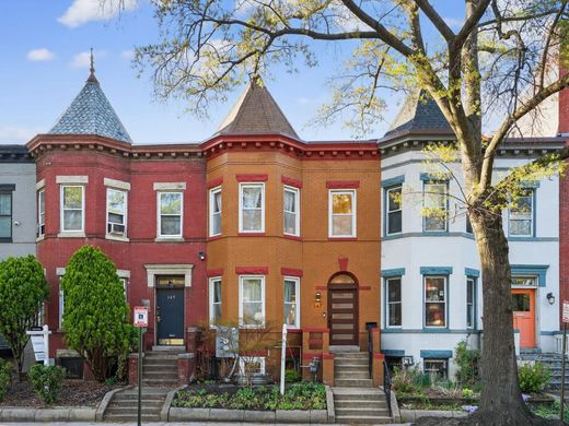 Townhouse in Washington, Washington County