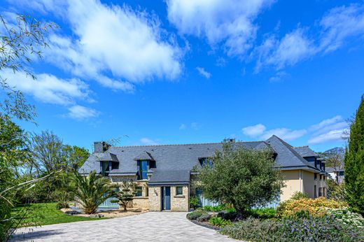 Einfamilienhaus in Saint-Avé, Morbihan