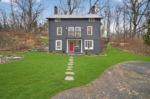 Detached House in Warwick, Orange County