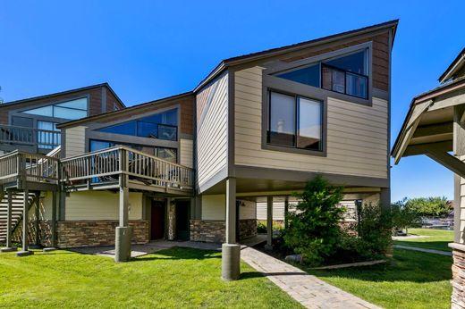 ﺷﻘﺔ ﻓﻲ South Lake Tahoe, El Dorado County