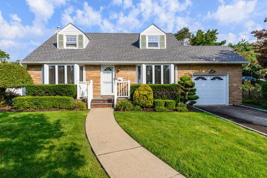 Einfamilienhaus in Carle Place, Nassau County