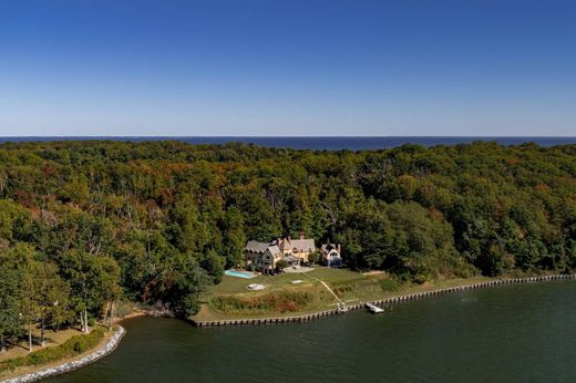 Luxury home in Gibson Island, Anne Arundel County
