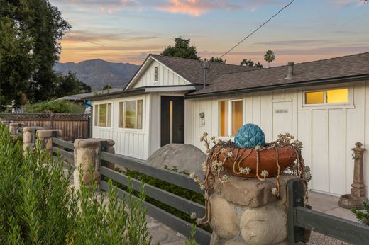 Detached House in Ojai, Ventura County