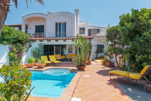 Villa in Forio, Naples