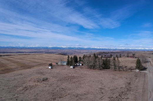 Landsitz in Rocky View, Alberta