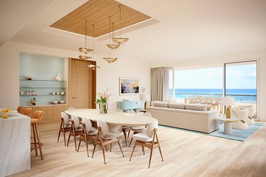 Apartment in Grace Bay