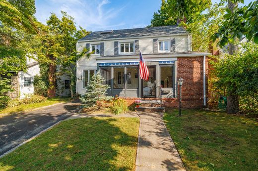 Dom jednorodzinny w Malverne, Nassau County