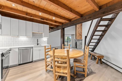 Apartment in Silverthorne, Summit County