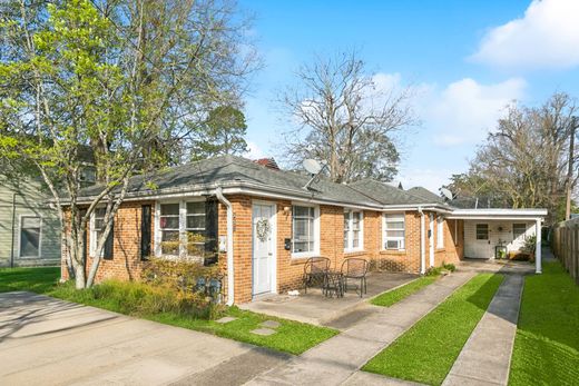 Duplex in Metairie, Jefferson Parish