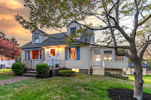 Detached House in Lambertville, Hunterdon County