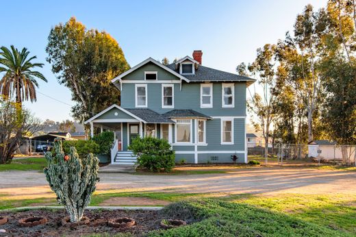 ‏בתי יוקרה ב  El Cajon, מחוז סן דייגו