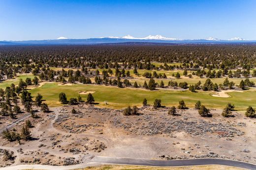 地皮  Bend, Deschutes County