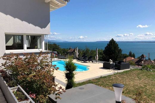 Detached House in Vaumarcus, Boudry District