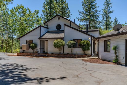 Detached House in Pine Grove, Amador County