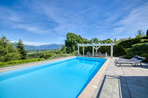 Detached House in Reignier-Ésery, Haute-Savoie