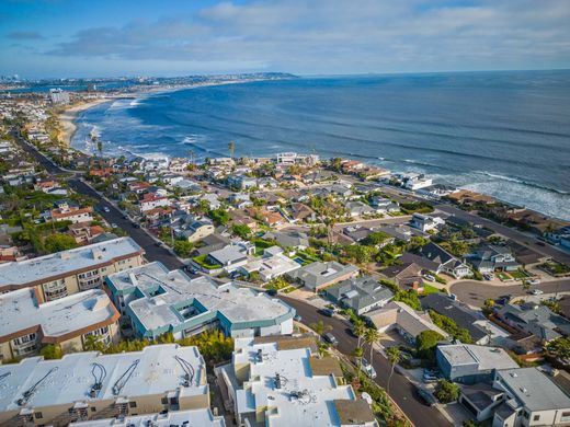 Apartment / Etagenwohnung in La Jolla, San Diego County