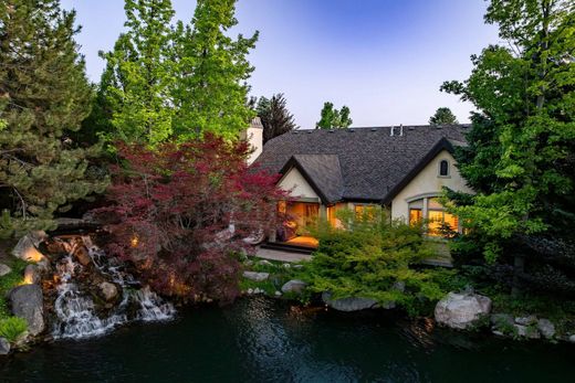 Dom jednorodzinny w Cottonwood Heights, Salt Lake County