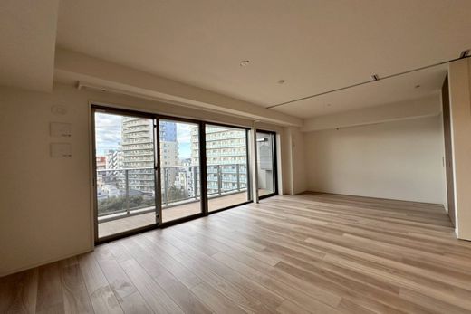 Apartment / Etagenwohnung in Tokio, Tokyo Prefecture