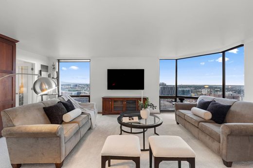 Apartment in Denver, Denver County