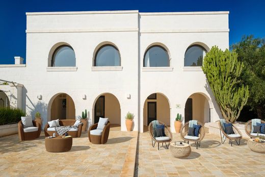 Müstakil ev Ostuni, Brindisi ilçesinde