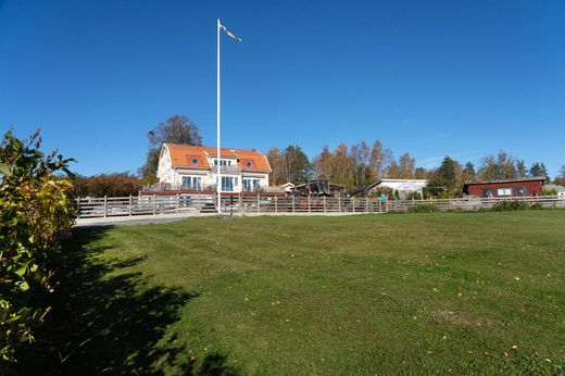 Land in Åkersberga, Österåkers Kommun