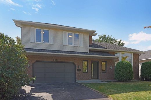 Einfamilienhaus in Aylmer, Outaouais