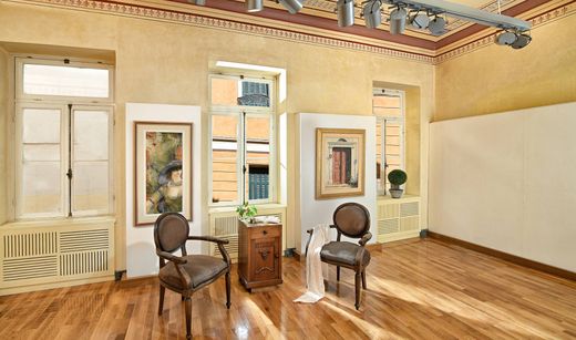 Pláka, Nomarchía Athínasの高級住宅