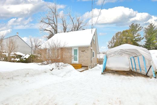 Detached House in Blainville, Laurentides