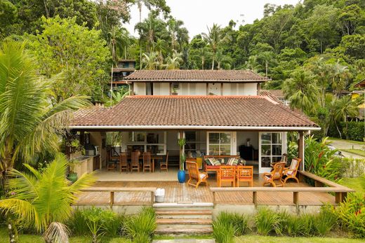 Vrijstaand huis in Angra dos Reis, Rio de Janeiro