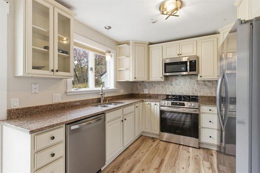 Piso / Apartamento en Laconia, Belknap County