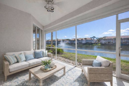 Apartment / Etagenwohnung in Naples, Collier County