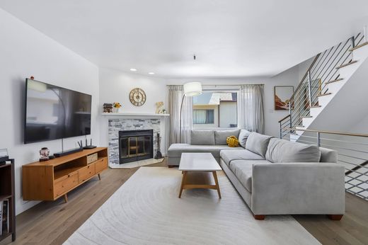 Двухуровневые апартаменты, Fort Lee, Берген