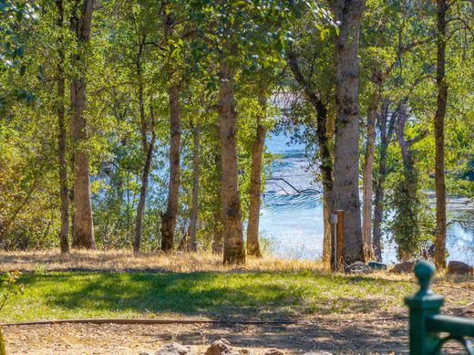 Casa en Redding, Shasta County