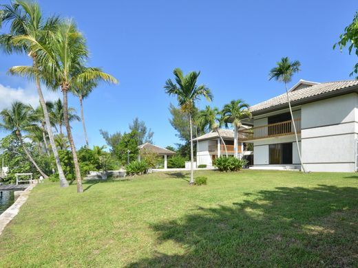 Casa Unifamiliare a Lyford Cay, New Providence District