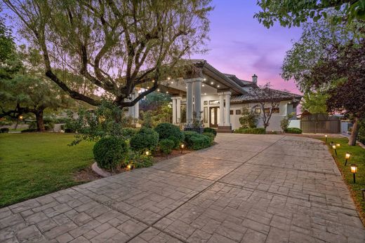 Detached House in Las Vegas, Clark County