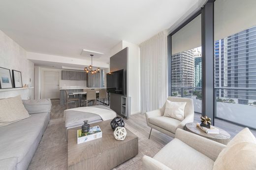 Apartment / Etagenwohnung in Miami, Miami-Dade County