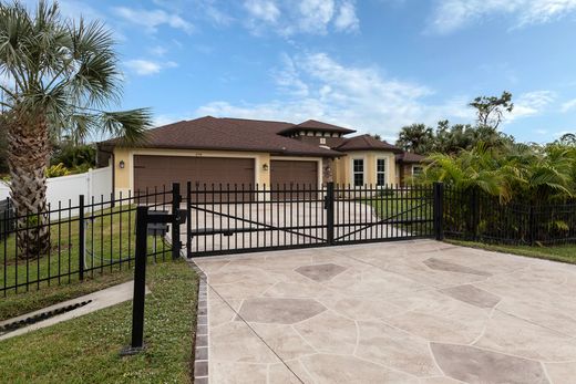 Luxury home in North Port, Sarasota County
