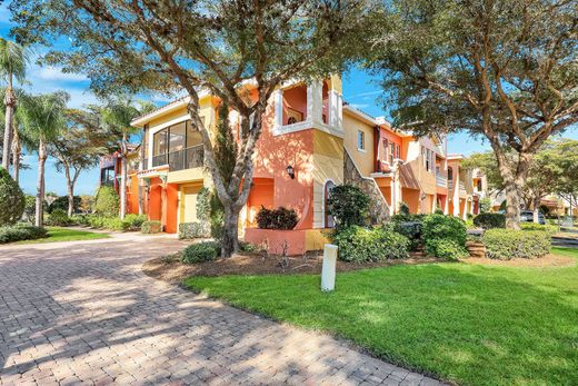 Apartment in Estero, Lee County