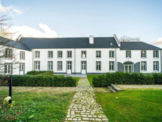 Maison individuelle à Huldenberg, Brabant-Flamand