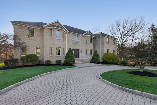 Detached House in Watchung, Somerset County