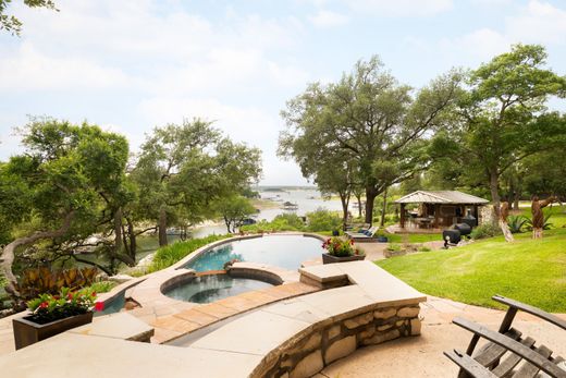 Luxury home in Leander, Williamson County