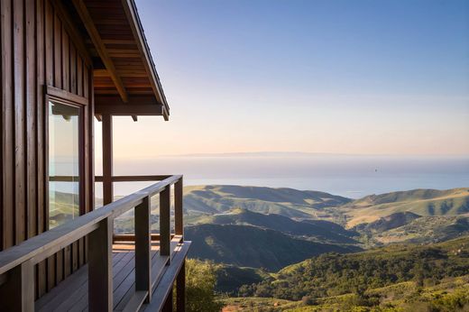 Detached House in Goleta, Santa Barbara County