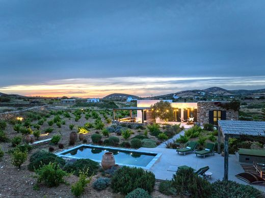 Detached House in Antíparos, Nomós Kykládon