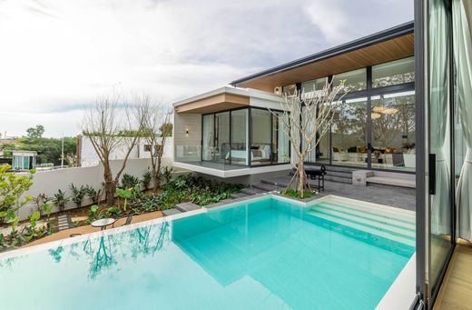 Villa in Thalang, Phuket Province