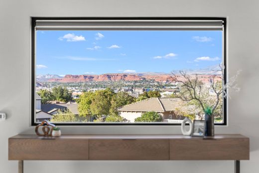 Detached House in Saint George, Washington County