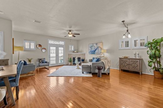 Apartment / Etagenwohnung in Norfolk, City of Norfolk