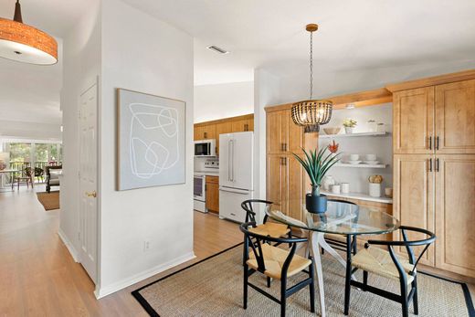 Naples, Collier Countyのアパートメント