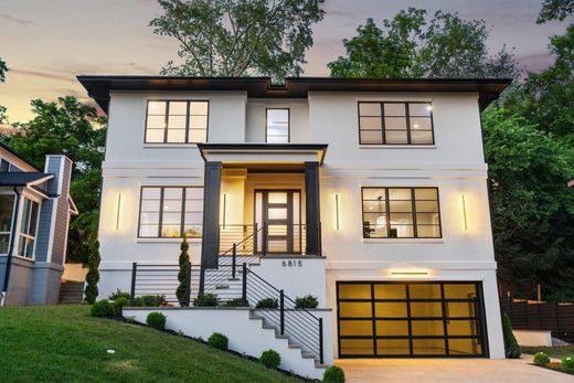 Detached House in Bethesda, Montgomery County