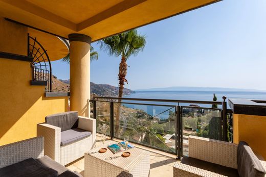 Apartament w Taormina, Messina