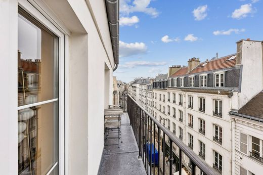 Apartment in Tour Eiffel, Invalides – Ecole Militaire, Saint-Thomas d’Aquin, Paris
